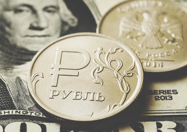 Исследование: 70% россиян не могут обойтись без наличных денег