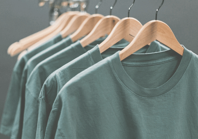 Принты на футболках: как заработать на товаре, которого не существует